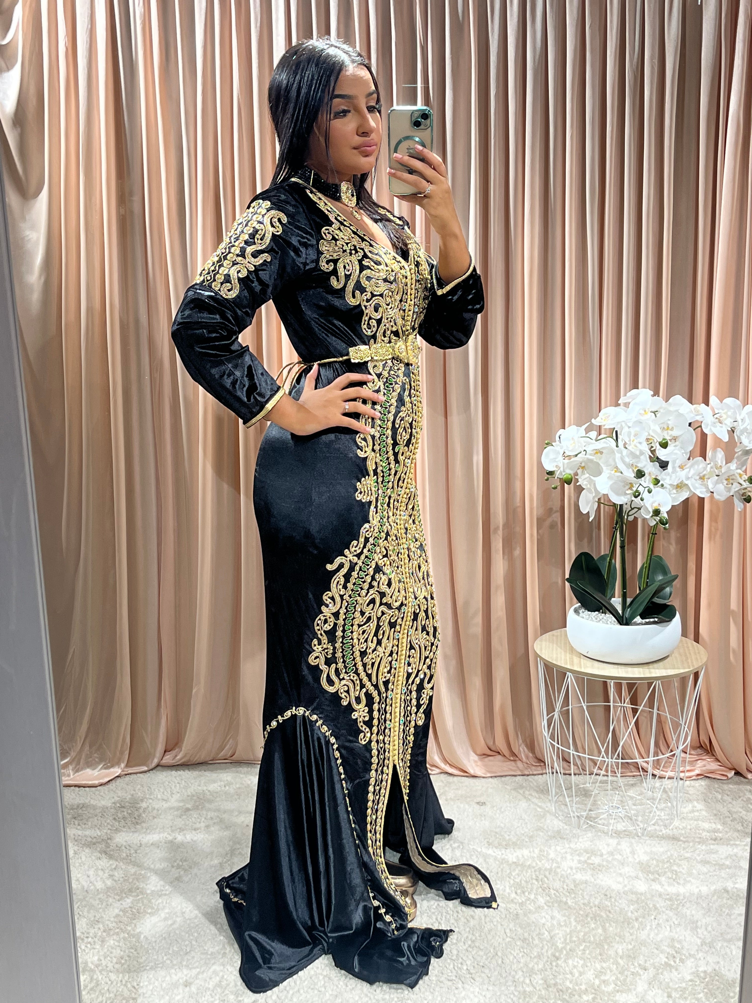 Black nasira outlet gown